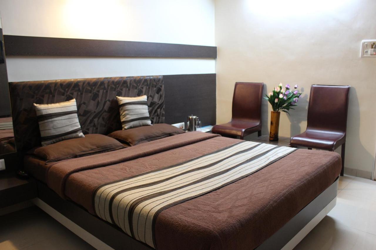 Hotel Rama Executive 마하발레슈와르 외부 사진