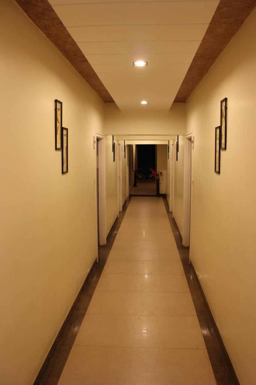Hotel Rama Executive 마하발레슈와르 외부 사진